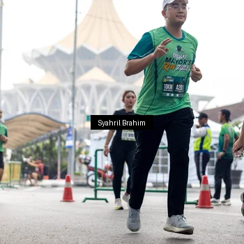 Runner Photo 8579661
