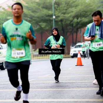 Runner Photo 8579691