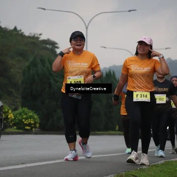 Runner Photo 8579701