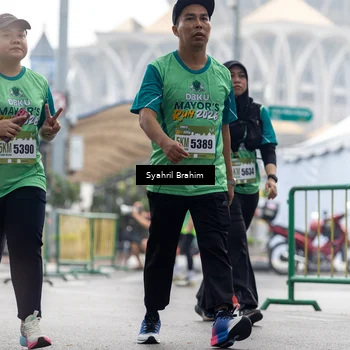 Runner Photo 8579714