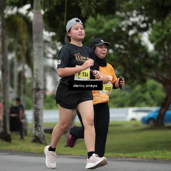 Runner Photo 8579715