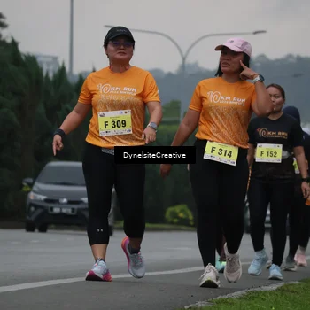 Runner Photo 8579725