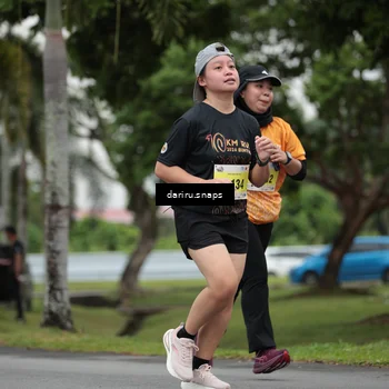 Runner Photo 8579735