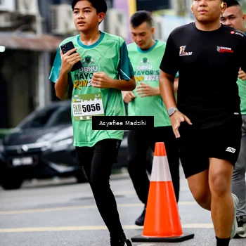 Runner Photo 8579737