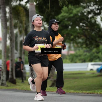 Runner Photo 8579741