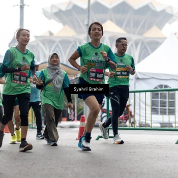 Runner Photo 8579775
