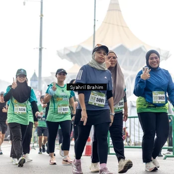 Runner Photo 8579873