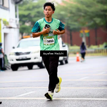 Runner Photo 8579875
