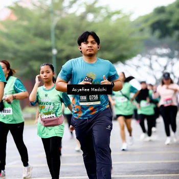 Runner Photo 8579938