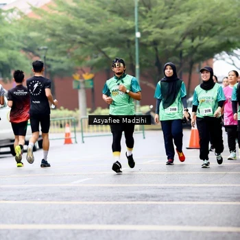 Runner Photo 8580034