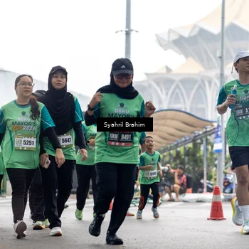 Runner Photo 8580210