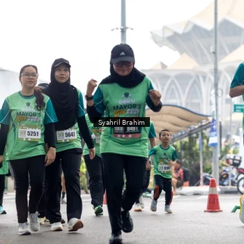 Runner Photo 8580219