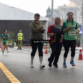 Runner Photo 8580359