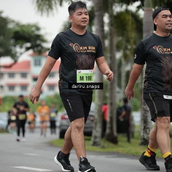 Runner Photo 8580382