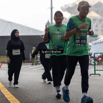 Runner Photo 8580439