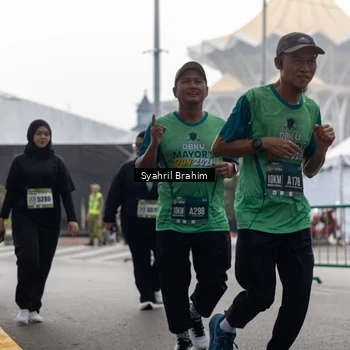 Runner Photo 8580443