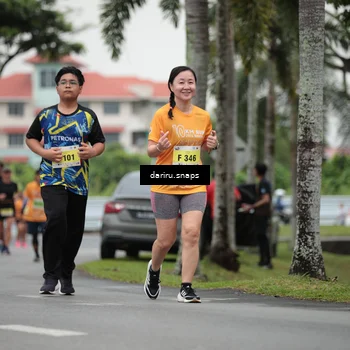 Runner Photo 8580957