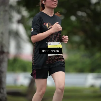 Runner Photo 8581023