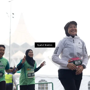 Runner Photo 8581104