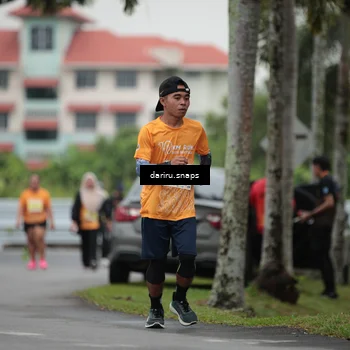 Runner Photo 8581130