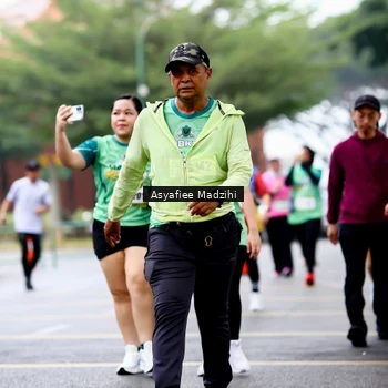 Runner Photo 8581304