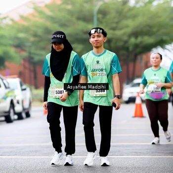 Runner Photo 8581410