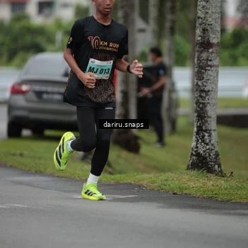 Runner Photo 8581444