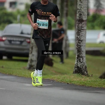 Runner Photo 8581469