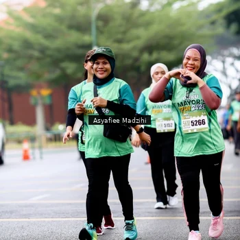 Runner Photo 8581480