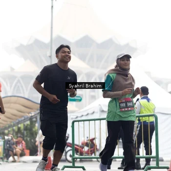Runner Photo 8581494