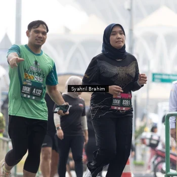 Runner Photo 8581518