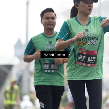 Runner Photo 8581635
