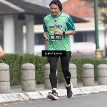 Runner Photo 8582031