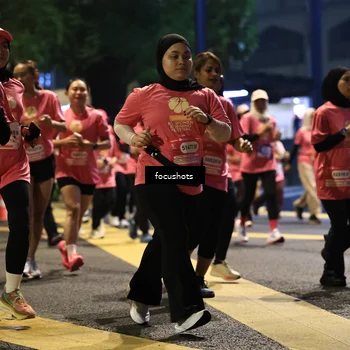 Runner Photo 8582032