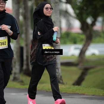 Runner Photo 8582039