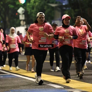 Runner Photo 8582043