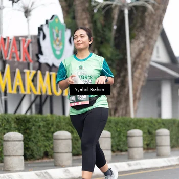 Runner Photo 8582068