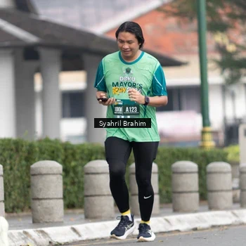 Runner Photo 8582077