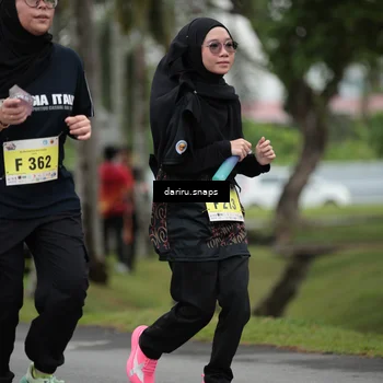 Runner Photo 8582084