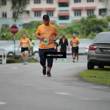 Runner Photo 8582104