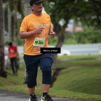 Runner Photo 8582141