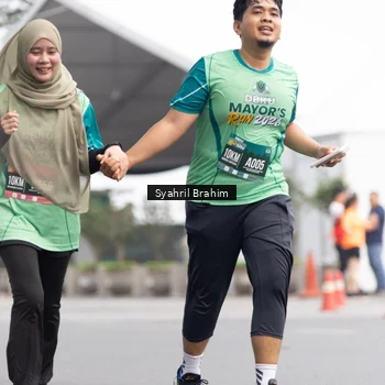 Runner Photo 8582175