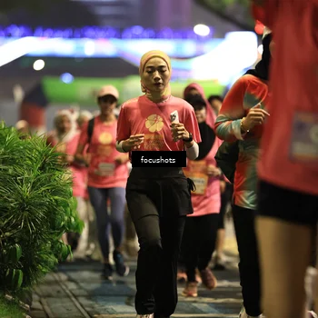 Runner Photo 8582203