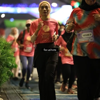 Runner Photo 8582213