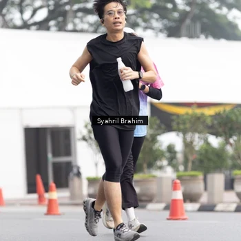 Runner Photo 8582246