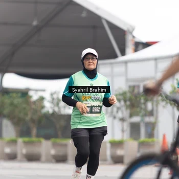 Runner Photo 8582254