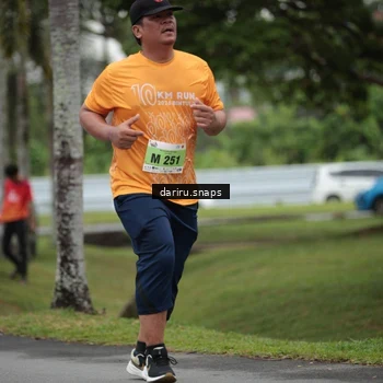 Runner Photo 8582255