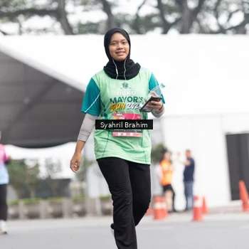 Runner Photo 8582263