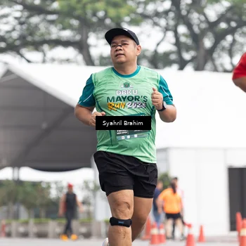 Runner Photo 8582375