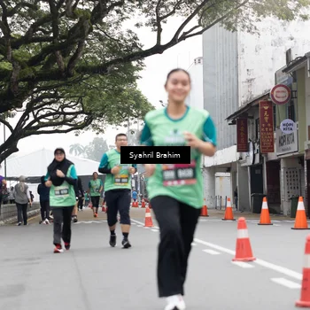 Runner Photo 8582391